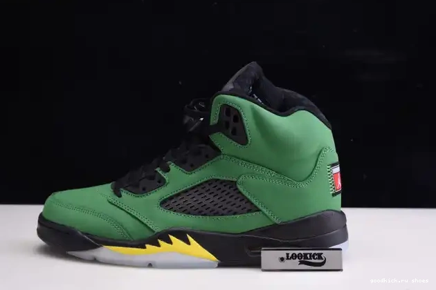 5 Oregon SE Air Ducks CK6631-307 Jordan 0625
